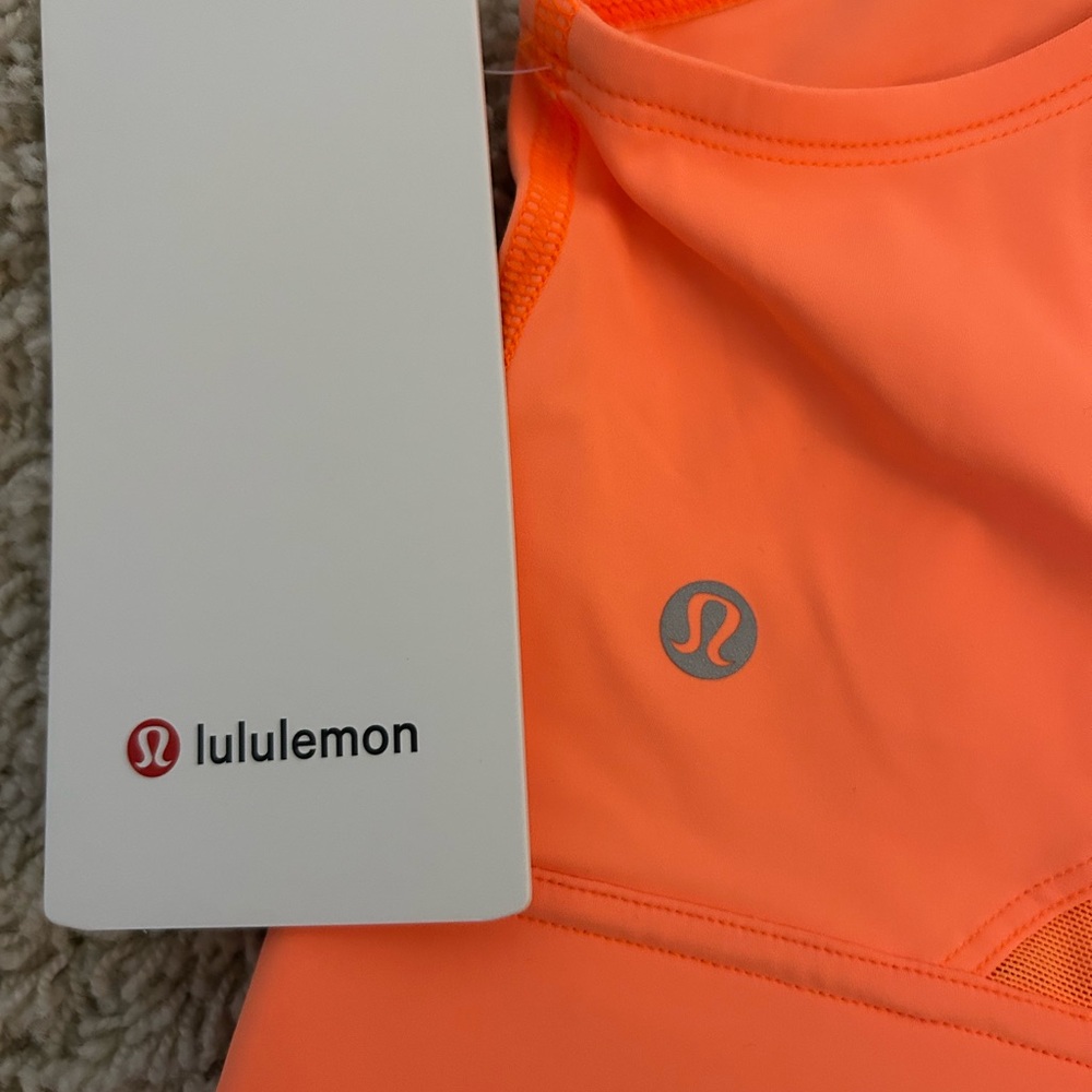 Lululemon Tank - Picture 5 of 5